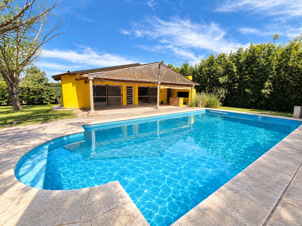 Casa en venta en Campos de Ibarlucea - 3 Dormitorios
