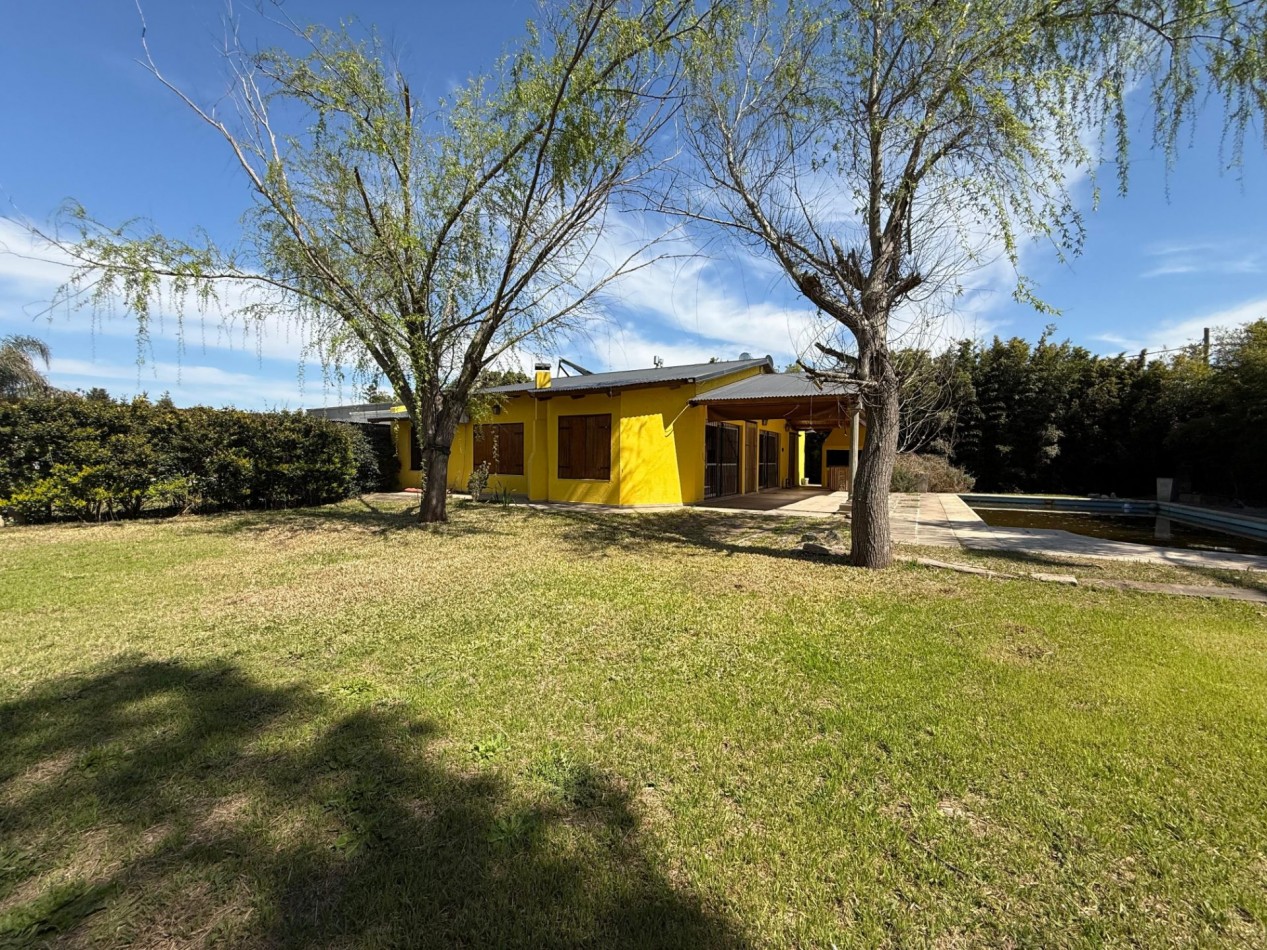 Casa en venta en Campos de Ibarlucea - 3 Dormitorios