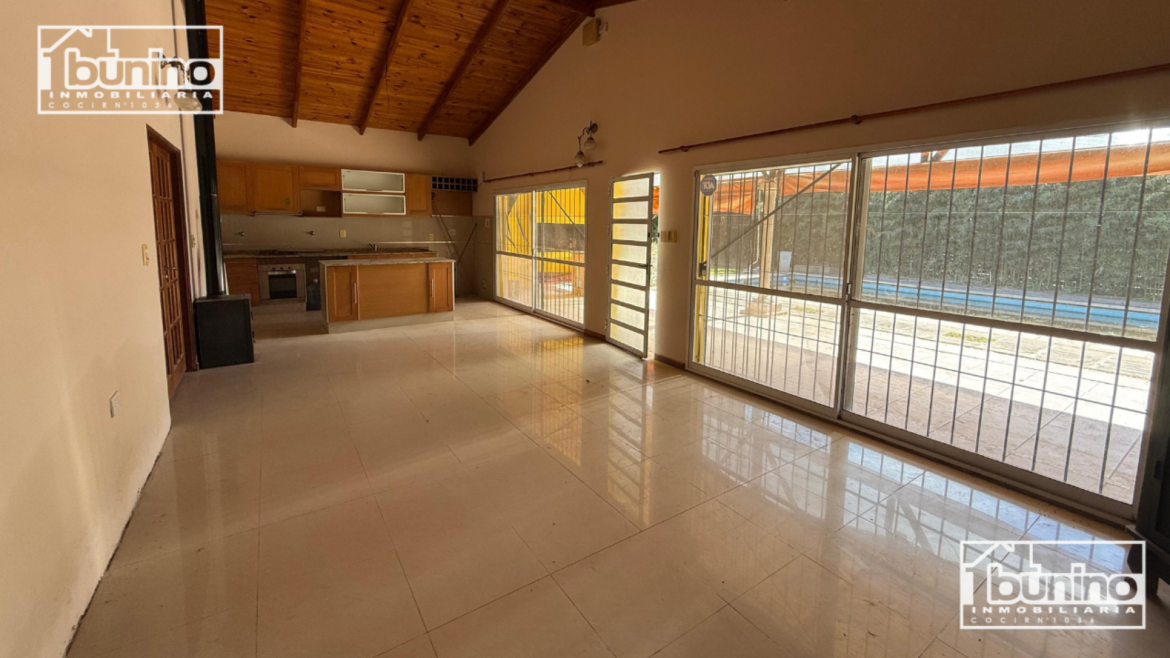 Casa en alquiler en Campos de Ibarlucea - 3 Dormitorios
