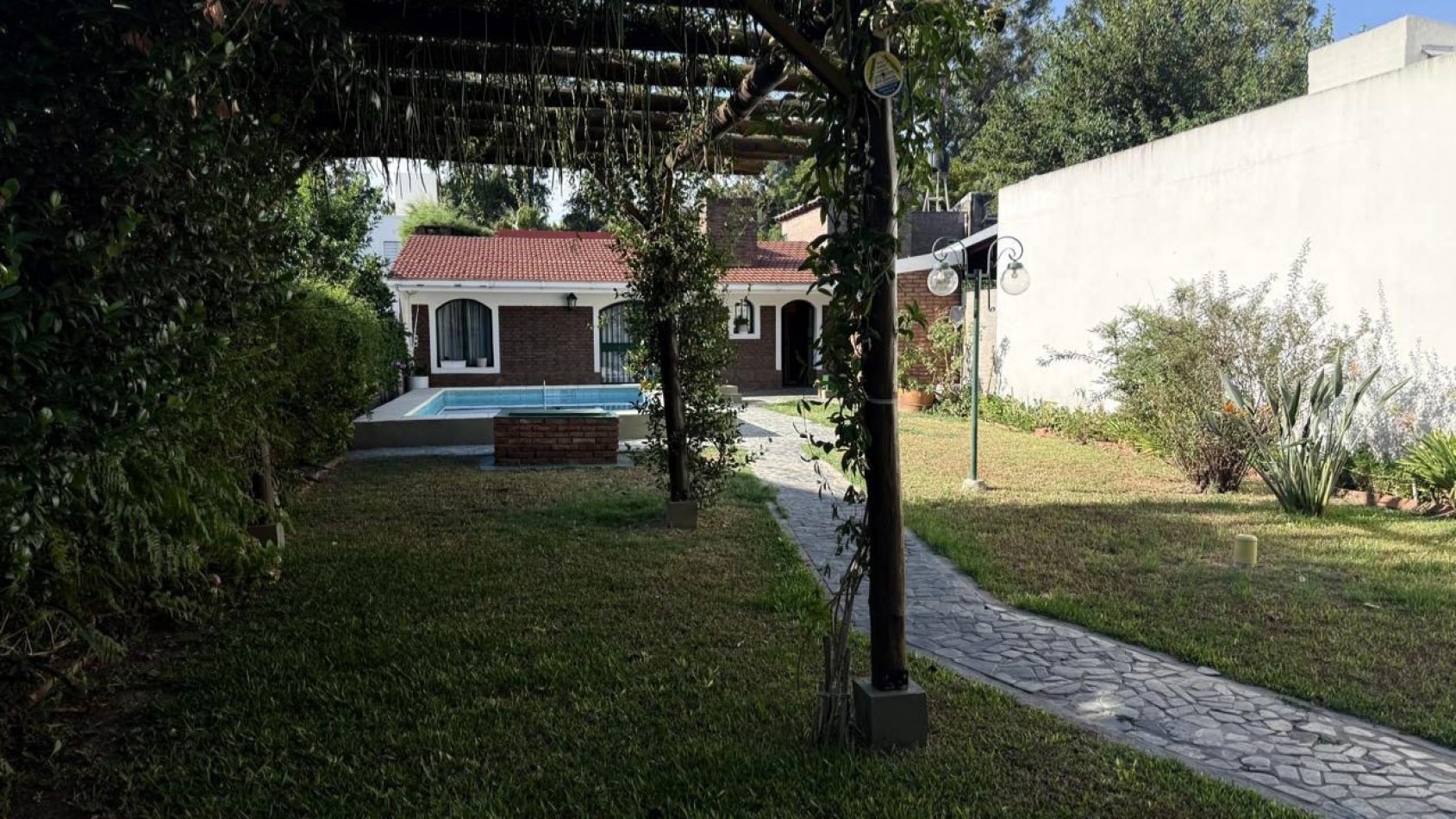 Casa en venta en Granadero baigorria