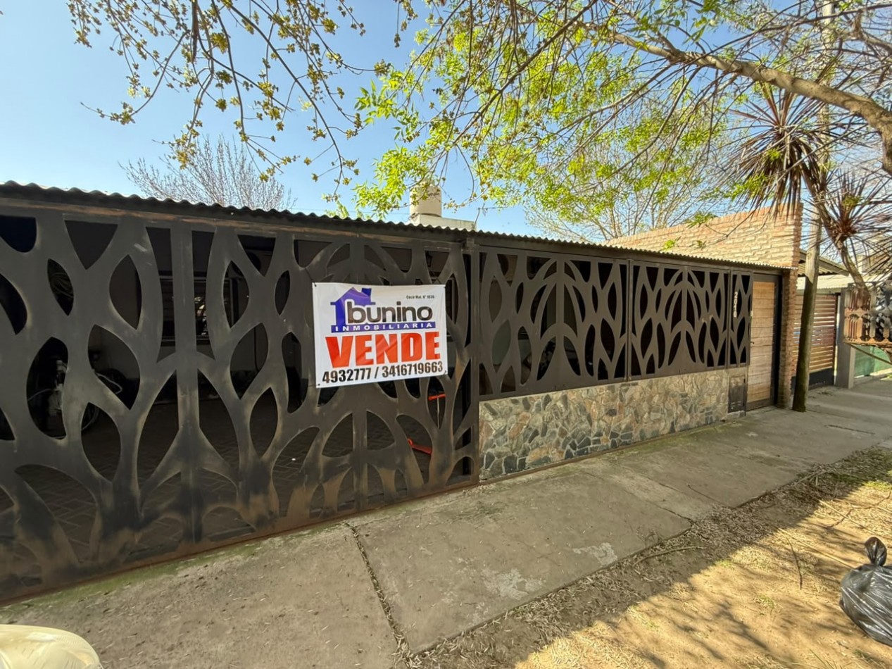 Casa en venta en Funes APTA CREDITO - 3 Dormitorios