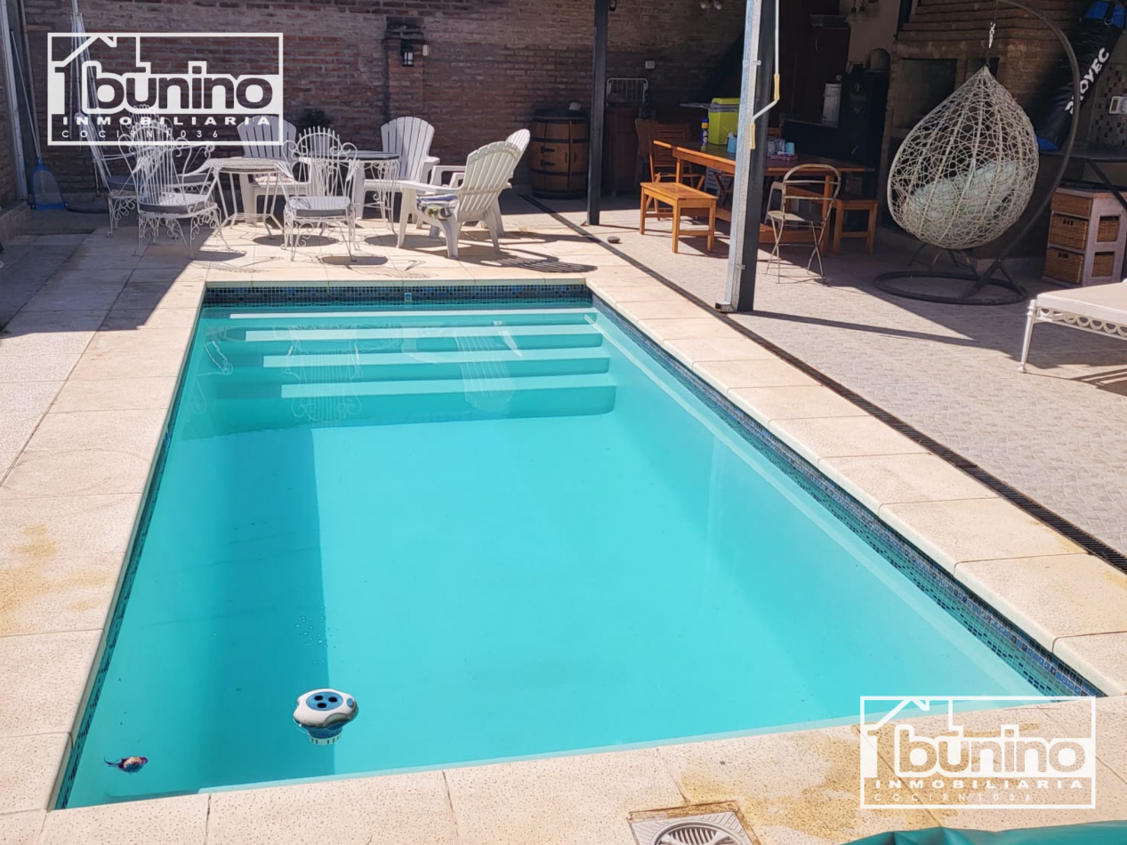 Casa alquiler temporario 2 habitaciones con piscina - Funes