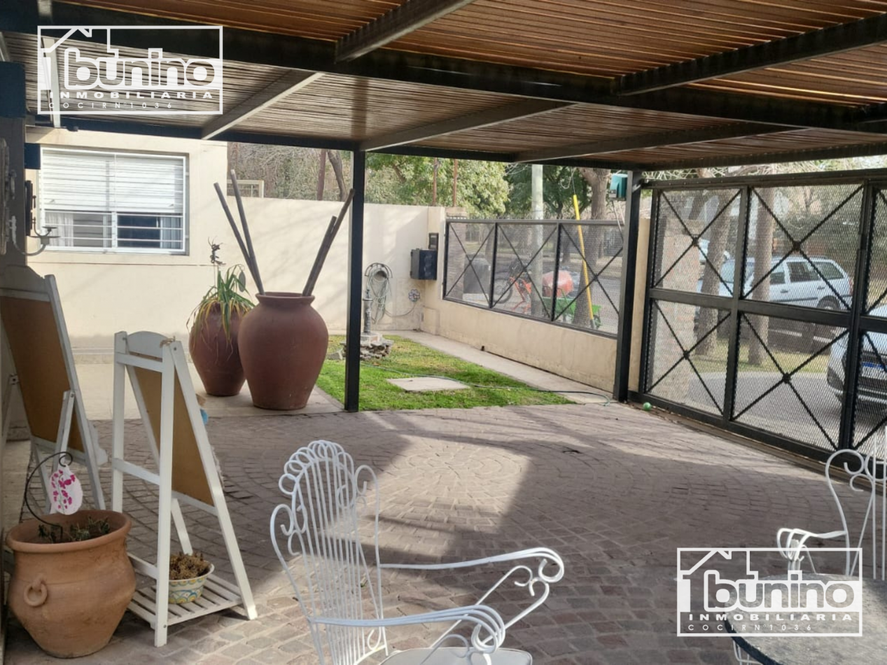 Casa alquiler temporario 2 habitaciones con piscina - Funes