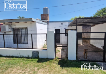 Casa 2 dormitorios en venta - Granadero Baigorria