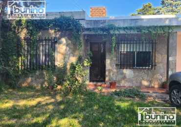 Casa en alquiler en Funes - 2 Dormitorios